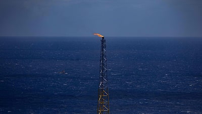 Produção da Petrobras cresce 16% no 1º trimestre; venda de derivados sobe 2,9% Produção da Petrobras cresce 16% no 1º trimestre; venda de derivados sobe 2,9%
