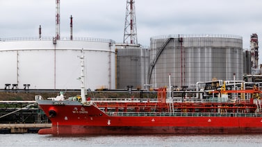 El petróleo extiende las ganancias mientras sigue sin haber acuerdo sobre Ormuz El petróleo extiende las ganancias mientras sigue sin haber acuerdo sobre Ormuz