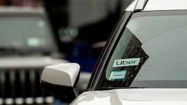 Uber se retira de los coches eléctricos y recorta los incentivos para los conductores Uber se retira de los coches eléctricos y recorta los incentivos para los conductores