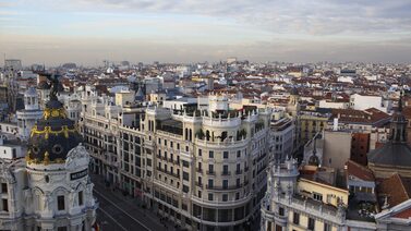 España enfrenta su propia fuga de millonarios: los flujos desde Latinoamérica ofrecen soporte España enfrenta su propia fuga de millonarios: los flujos desde Latinoamérica ofrecen soporte