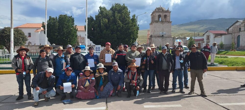Acuerdo para levantar bloqueo de minas Las Bambas Acuerdo para levantar bloqueo de minas Las Bambas