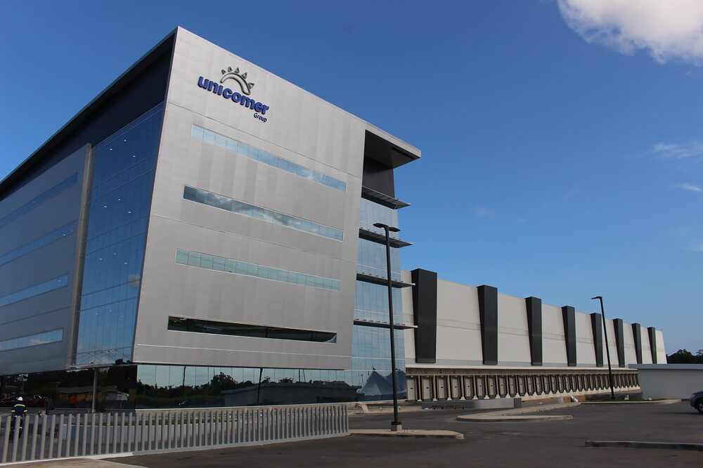 “La inclusión financiera juega un papel importante en la visión de Grupo Unicomer”, dijo la gerente de Asuntos Corporativos a Bloomberg Línea. “La inclusión financiera juega un papel importante en la visión de Grupo Unicomer”, dijo la gerente de Asuntos Corporativos a Bloomberg Línea.