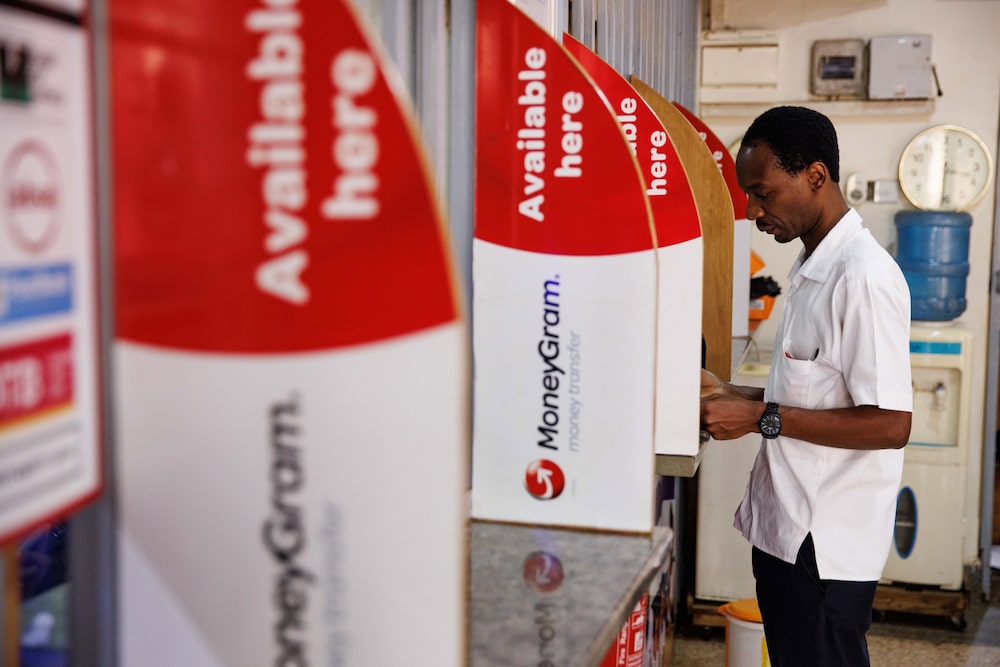 MoneyGram es una de las empresas que se dedica a envío y cambio de divisas. MoneyGram es una de las empresas que se dedica a envío y cambio de divisas.