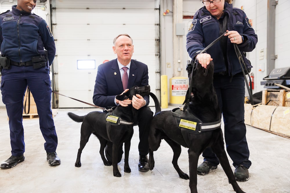 CBSA Commercial Air Cargo Facility Tour CBSA Commercial Air Cargo Facility Tour