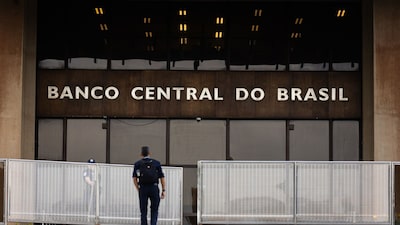 Expansão do mercado financeiro e crise do Master pressionam BC com menos servidores Expansão do mercado financeiro e crise do Master pressionam BC com menos servidores