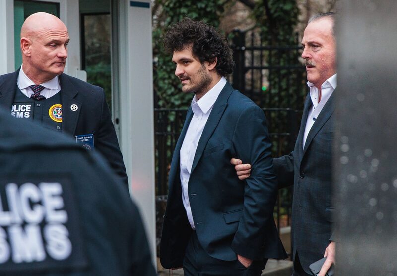 Procurador-geral de Manhattan anunciou a formação de uma força-tarefa de promotores seniores para lidar com a investigação e processar questões relacionadas ao colapso Procurador-geral de Manhattan anunciou a formação de uma força-tarefa de promotores seniores para lidar com a investigação e processar questões relacionadas ao colapso