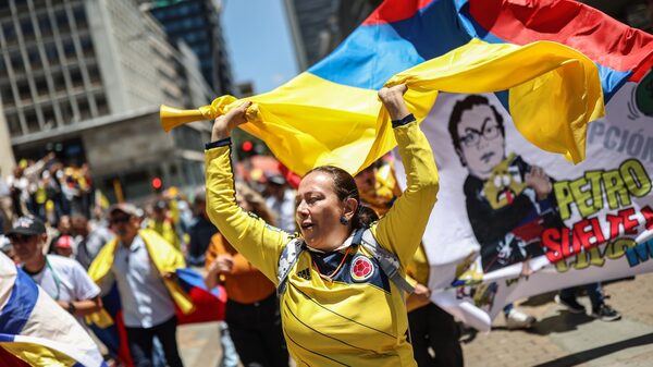 Ruido de la constituyente puede quitar velocidad a la bajada de tasas en Colombia Ruido de la constituyente puede quitar velocidad a la bajada de tasas en Colombia