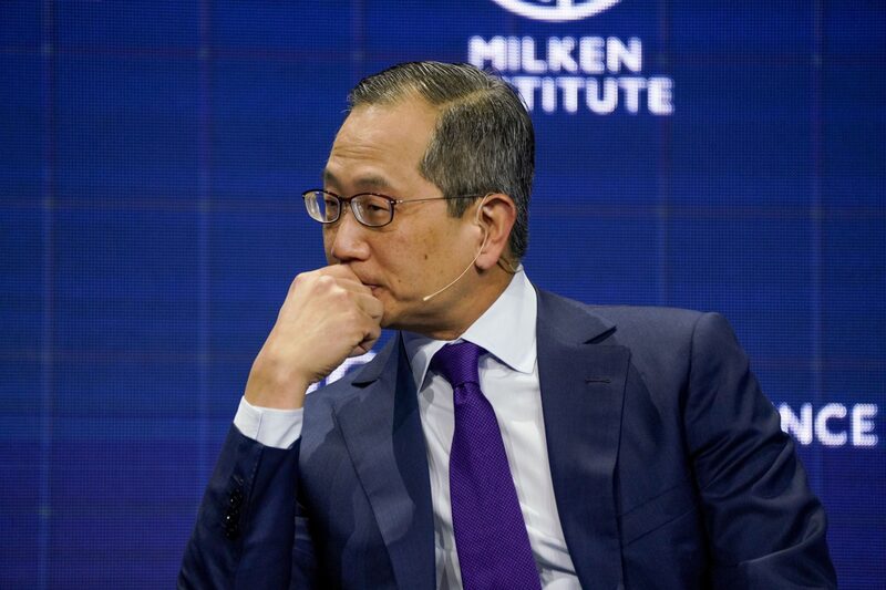 Kewsong Lee. Kewsong Lee.