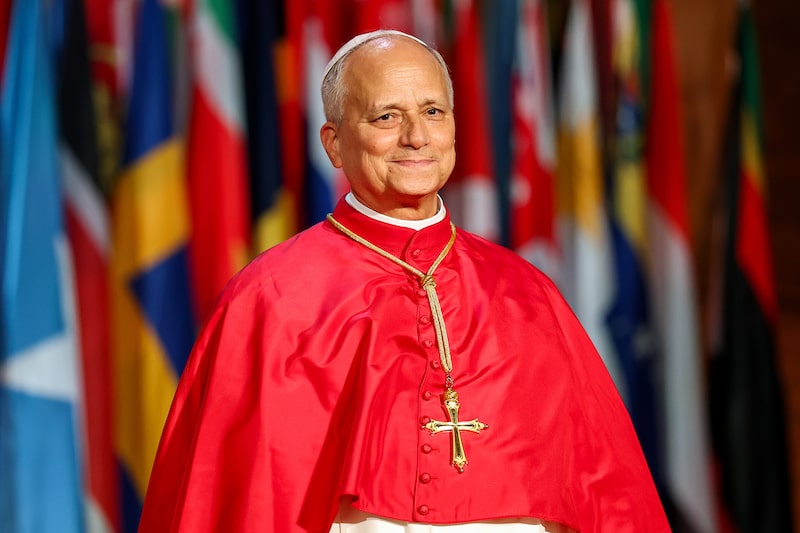 El papa León XIV antes de pronunciar un discurso en la sede de la UNESCO en París. El papa León XIV antes de pronunciar un discurso en la sede de la UNESCO en París.