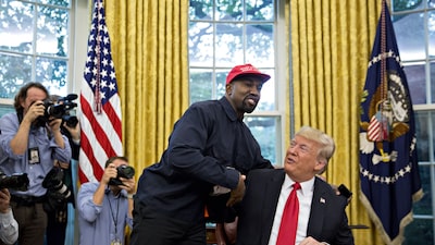 Kanye West terá seu próprio cantinho para a liberdade de expressão Kanye West terá seu próprio cantinho para a liberdade de expressão