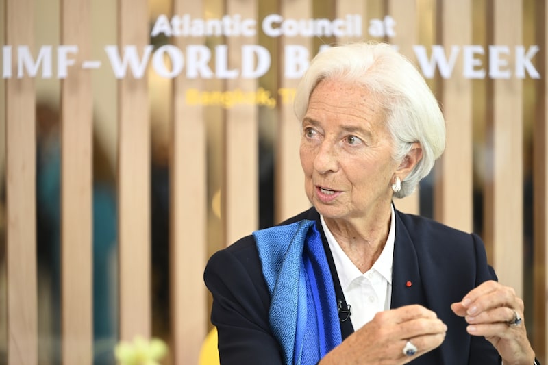 Christine Lagarde durante las reuniones anuales del Fondo Monetario Internacional (FMI) y el Banco Mundial en Bangkok. Fotógrafo: Sirachai Arunrugstichai/Bloomberg Christine Lagarde durante las reuniones anuales del Fondo Monetario Internacional (FMI) y el Banco Mundial en Bangkok. Fotógrafo: Sirachai Arunrugstichai/Bloomberg