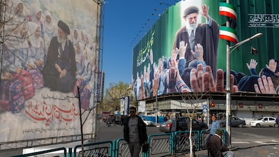 Irán está a punto de nombrar a su nuevo líder supremo con EE.UU. vigilando de cerca Irán está a punto de nombrar a su nuevo líder supremo con EE.UU. vigilando de cerca