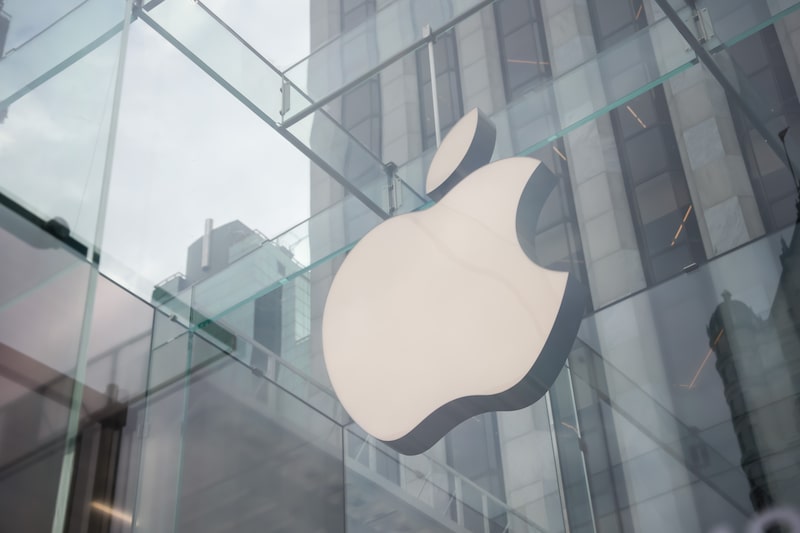 Apple's Fifth Avenue store Apple's Fifth Avenue store