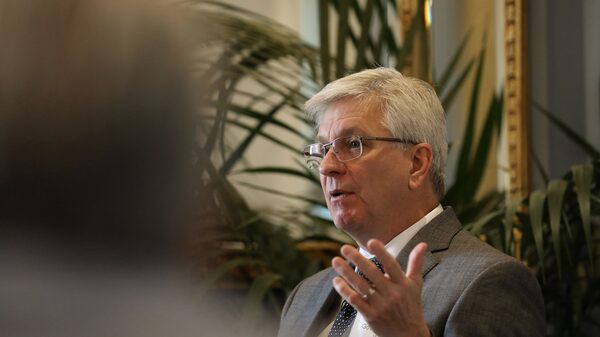 Waller de Fed es partidario de alza significativa en tasa clave en próxima reunión Waller de Fed es partidario de alza significativa en tasa clave en próxima reunión