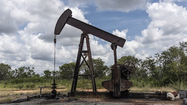 Venezuela empieza a cerrar pozos petroleros mientras el bloqueo de EE.UU. frena los flujos Venezuela empieza a cerrar pozos petroleros mientras el bloqueo de EE.UU. frena los flujos