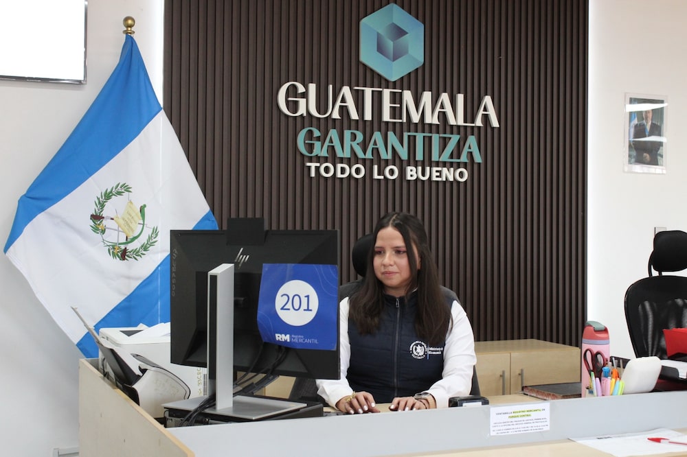 Ventanilla del Colegio de Abogados y Notarios en el Ministerio de Economía en Quetzaltenango, Guatemala, el 28 de abril de 2026. Ventanilla del Colegio de Abogados y Notarios en el Ministerio de Economía en Quetzaltenango, Guatemala, el 28 de abril de 2026.