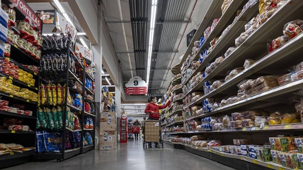 Inflación anual de Argentina podría alcanzar el 95% en 2022, según analistas Inflación anual de Argentina podría alcanzar el 95% en 2022, según analistas