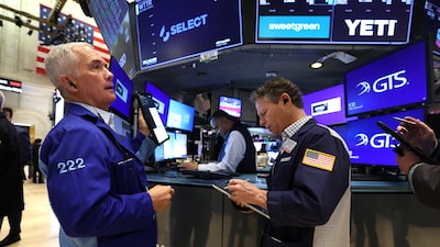 Inversores abandonan acciones de software y resultados corporativos no calmarán al mercado Inversores abandonan acciones de software y resultados corporativos no calmarán al mercado