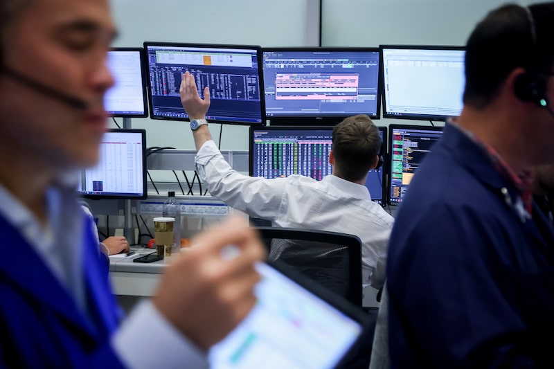 New York Stock Exchange (NYSE) New York Stock Exchange (NYSE)