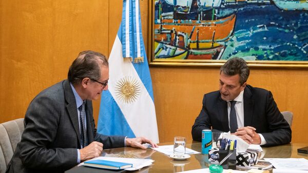 ¿Qué es el quantitative easing “criollo” del BCRA y por qué viene salvando a Massa? ¿Qué es el quantitative easing “criollo” del BCRA y por qué viene salvando a Massa?