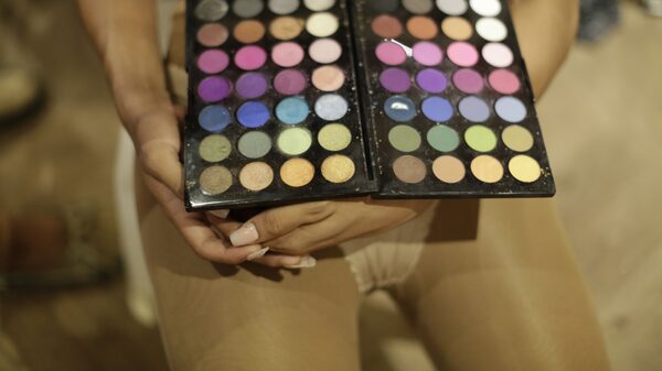 Empresarias latinas están obligando a gigantes de belleza a prestarles atención Empresarias latinas están obligando a gigantes de belleza a prestarles atención