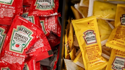 Kraft Heinz troca liderança na América do Norte após CEO suspender plano de cisão Kraft Heinz troca liderança na América do Norte após CEO suspender plano de cisão