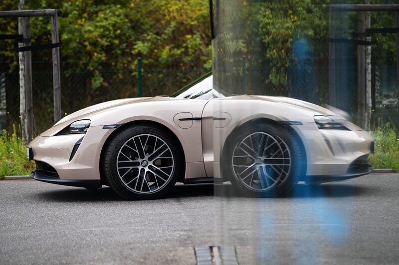 Porsche Taycan Porsche Taycan