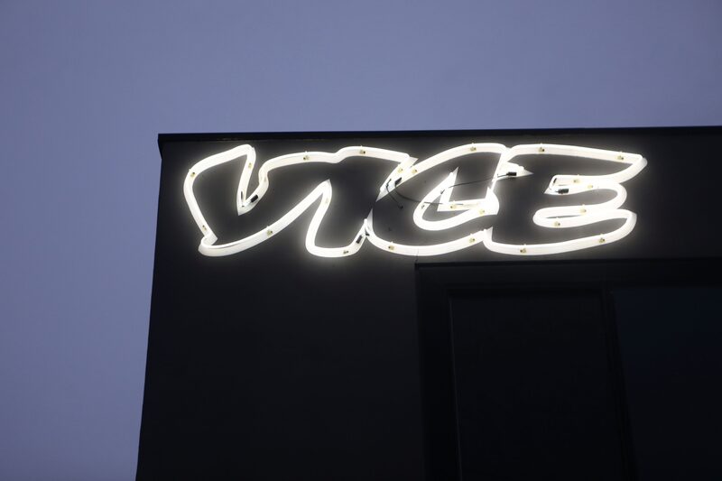 Las oficinas de Vice Media muestran el logotipo de Vice al atardecer el 1 de febrero de 2019 en Venice, California. (Foto de Mario Tama/Getty Images) Las oficinas de Vice Media muestran el logotipo de Vice al atardecer el 1 de febrero de 2019 en Venice, California. (Foto de Mario Tama/Getty Images)