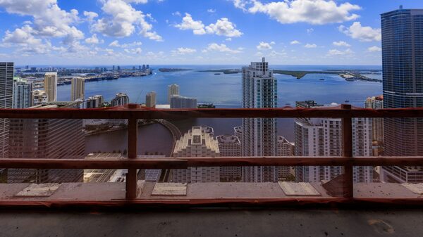 Agencias de calificación luchan contra riesgo climático en mercado de US$133 billones Agencias de calificación luchan contra riesgo climático en mercado de US$133 billones