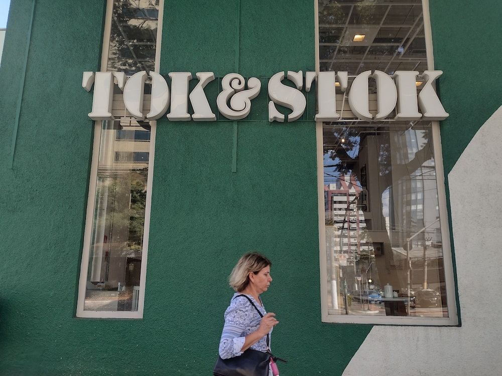 Loja da Tok&Stok na avenida Ibirapuera, em São Paulo Loja da Tok&Stok na avenida Ibirapuera, em São Paulo