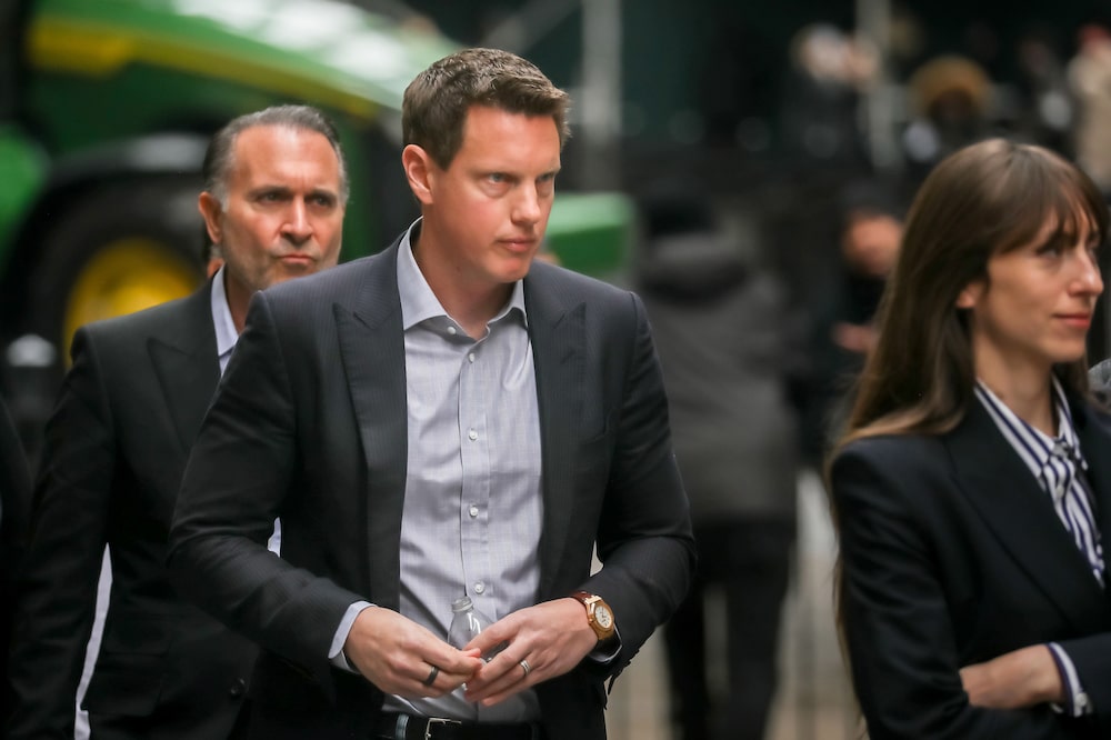 Paramount Lines Up As Much As $54 Billion Debt For Warner Bros. Paramount Lines Up As Much As $54 Billion Debt For Warner Bros.