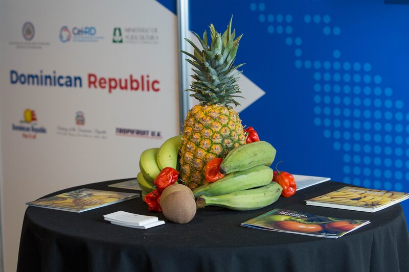 Industrias y zonas francas pueden obtener el distintivo para los productos de exportación. Industrias y zonas francas pueden obtener el distintivo para los productos de exportación.