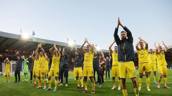 Ucrania vuelve al fútbol internacional y queda a un paso de ir al Mundial Ucrania vuelve al fútbol internacional y queda a un paso de ir al Mundial