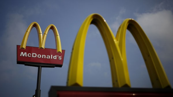 McDonald’s se enfrenta a los franquiciados que denuncian su “camino destructivo” McDonald’s se enfrenta a los franquiciados que denuncian su “camino destructivo”