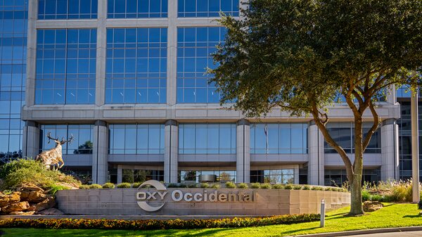 Berkshire, de Warren Buffett, cerca de comprar OxyChem por US$10.000 millones, dice WSJ Berkshire, de Warren Buffett, cerca de comprar OxyChem por US$10.000 millones, dice WSJ