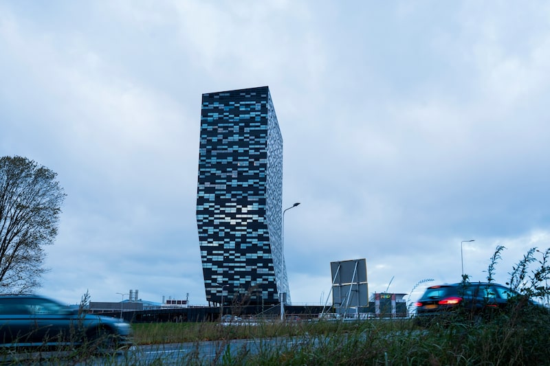 Sede central de Nexperia en Nimega, Países Bajos. El fabricante holandés de chips se encuentra en el centro de una disputa tecnológica con China.
Fotógrafa: Lina Selg/Bloomberg Sede central de Nexperia en Nimega, Países Bajos. El fabricante holandés de chips se encuentra en el centro de una disputa tecnológica con China.
Fotógrafa: Lina Selg/Bloomberg