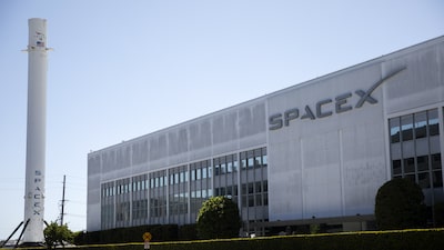 SpaceX pede autorização para instalar ‘constelação’ de data centers no espaço SpaceX pede autorização para instalar ‘constelação’ de data centers no espaço