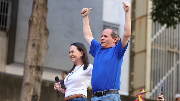 Venezuela libera al ex legislador opositor Juan Pablo Guanipa Venezuela libera al ex legislador opositor Juan Pablo Guanipa