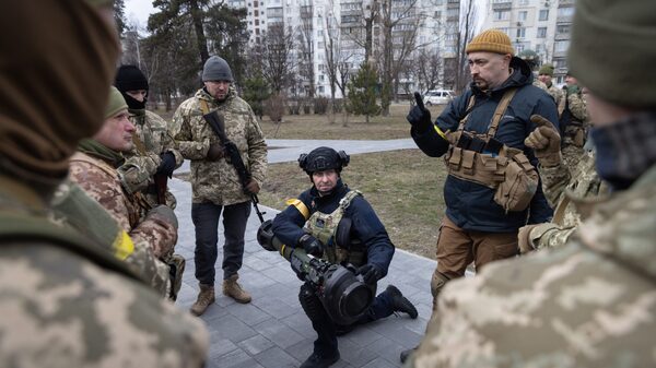 Ucrania: bandos se apresuran a rearmar frente oriental, que podría decidir la guerra Ucrania: bandos se apresuran a rearmar frente oriental, que podría decidir la guerra
