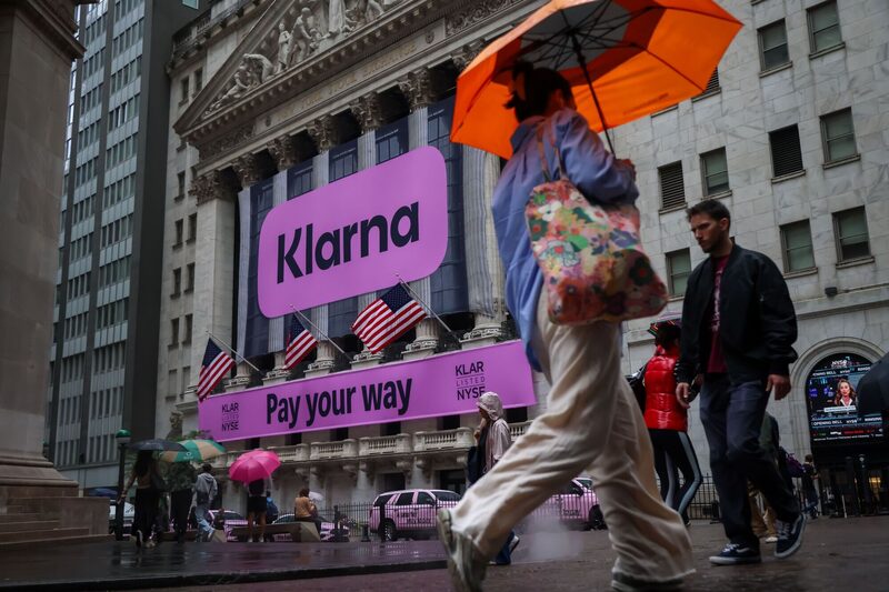 A alta na estreia chegou a avaliar a Klarna em quase US$ 20 bilhões, com base nas ações em circulação (Foto: Michael Nagle/Bloomberg)
 A alta na estreia chegou a avaliar a Klarna em quase US$ 20 bilhões, com base nas ações em circulação (Foto: Michael Nagle/Bloomberg)
