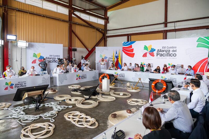 La reunión de los líderes de la alianza, integrada por México, Colombia, Chile y Perú, estaba programada para celebrarse en la capital mexicana del 23 al 25 de noviembre pero fue suspendida La reunión de los líderes de la alianza, integrada por México, Colombia, Chile y Perú, estaba programada para celebrarse en la capital mexicana del 23 al 25 de noviembre pero fue suspendida