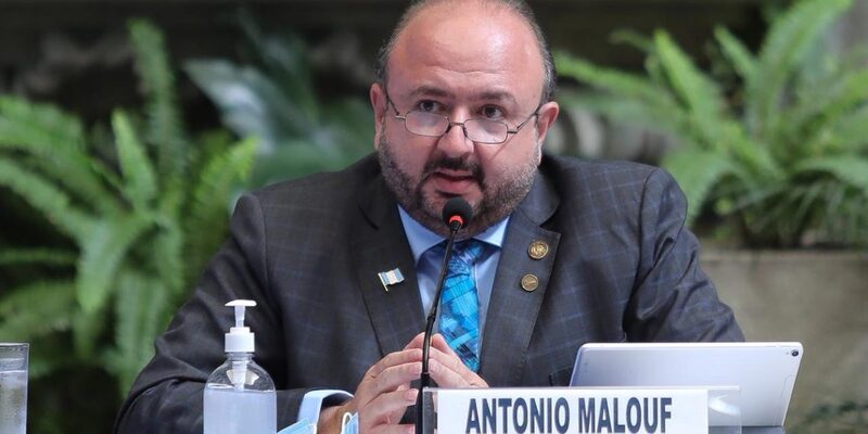 asumió el cargo en enero del 2020 con la llegada del gobierno de Alejandro Giammattei. asumió el cargo en enero del 2020 con la llegada del gobierno de Alejandro Giammattei.