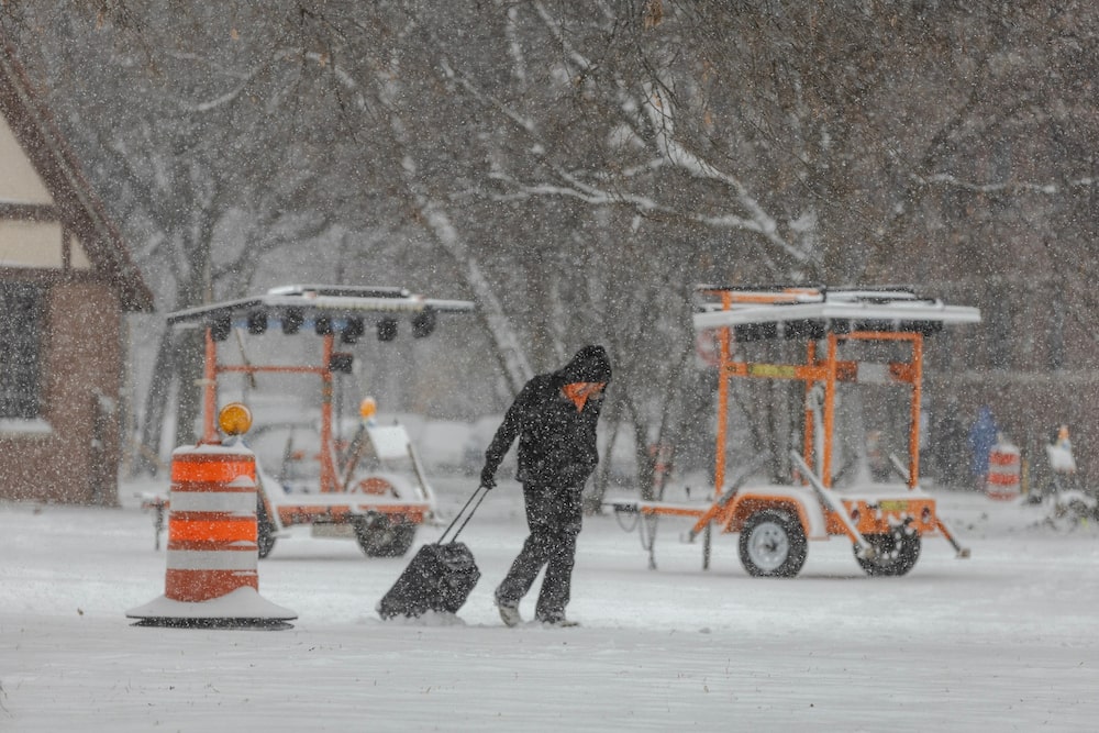Chicago registrou o dia de novembro com mais neve que se tem registro em 2025. (Foto: Jim Vondruska/Bloomberg) Chicago registrou o dia de novembro com mais neve que se tem registro em 2025. (Foto: Jim Vondruska/Bloomberg)