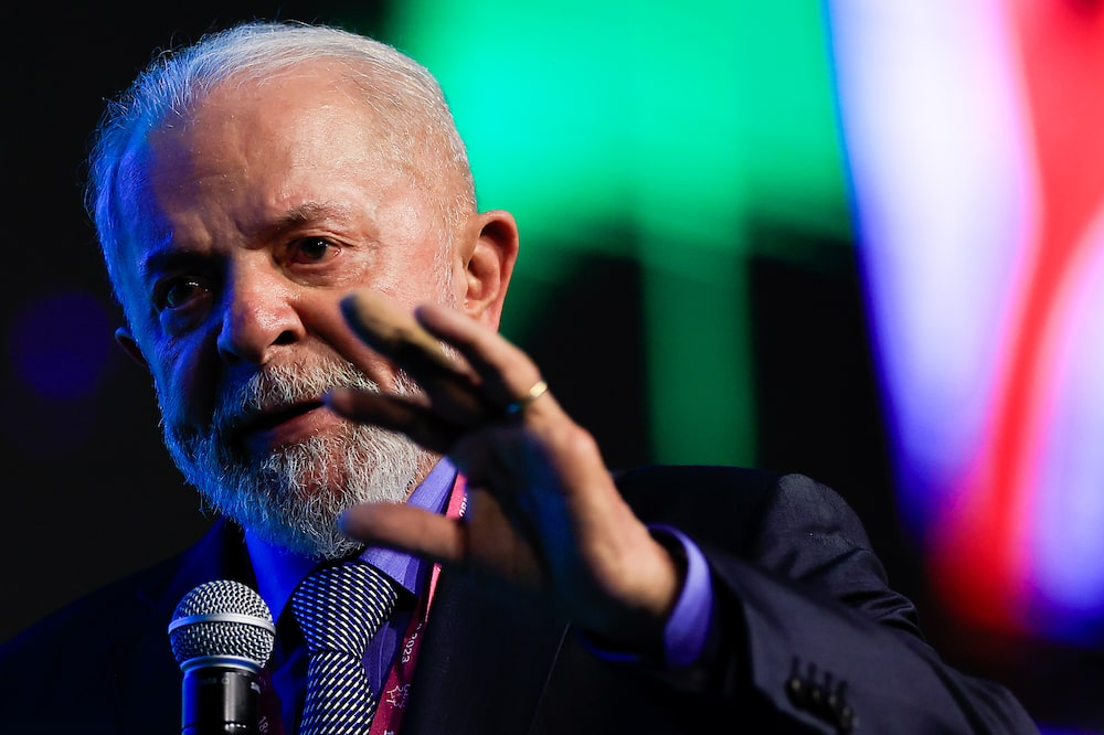 El presidente Luiz Inácio Lula da Silva ha dicho que no se plantea recortar el gasto para hacer frente a las crecientes preocupaciones fiscales. El presidente Luiz Inácio Lula da Silva ha dicho que no se plantea recortar el gasto para hacer frente a las crecientes preocupaciones fiscales.