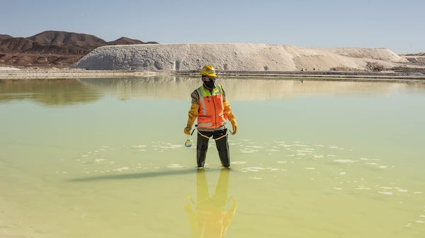 ‘Mr. Lithium’ Warns There’s Not Enough Battery Metal to Go Around ‘Mr. Lithium’ Warns There’s Not Enough Battery Metal to Go Around