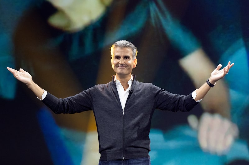 Josh D’Amaro defende a busca por IA, realidade aumentada e realidade virtual em todas as plataformas (Foto: The Walt Disney Company/Getty Images) Josh D’Amaro defende a busca por IA, realidade aumentada e realidade virtual em todas as plataformas (Foto: The Walt Disney Company/Getty Images)