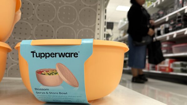 Tupperware fecha acordo com credores para encerrar recuperação judicial Tupperware fecha acordo com credores para encerrar recuperação judicial