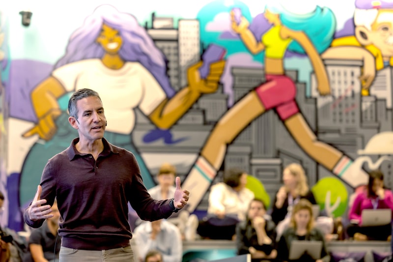 David Vélez vendió acciones por primera vez en agosto de 2023, deshaciéndose de 25 millones de acciones por US$191 millones en aquel momento. David Vélez vendió acciones por primera vez en agosto de 2023, deshaciéndose de 25 millones de acciones por US$191 millones en aquel momento.