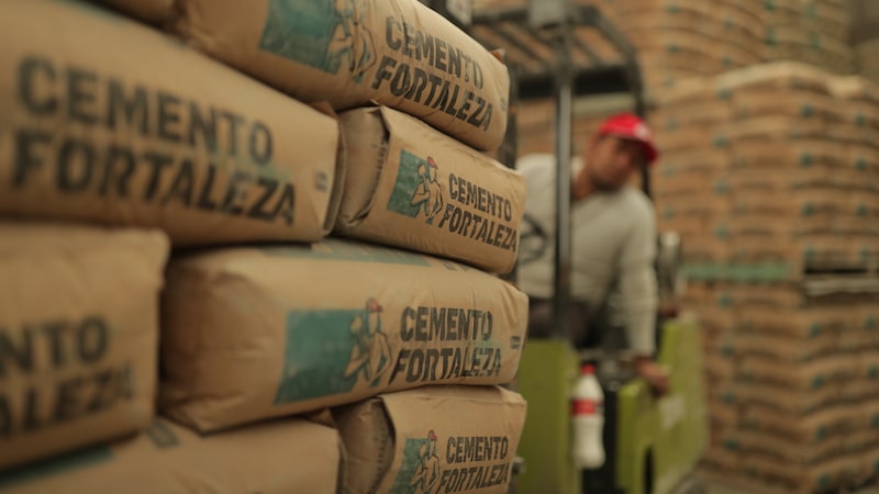 Cementera de Slim vende activos de Keystone en EE.UU. a Titan America Cementera de Slim vende activos de Keystone en EE.UU. a Titan America