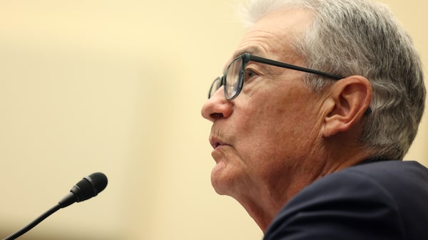 Las acciones asiáticas suben gracias al apoyo de la sugerencia de Powell sobre las tasas Las acciones asiáticas suben gracias al apoyo de la sugerencia de Powell sobre las tasas